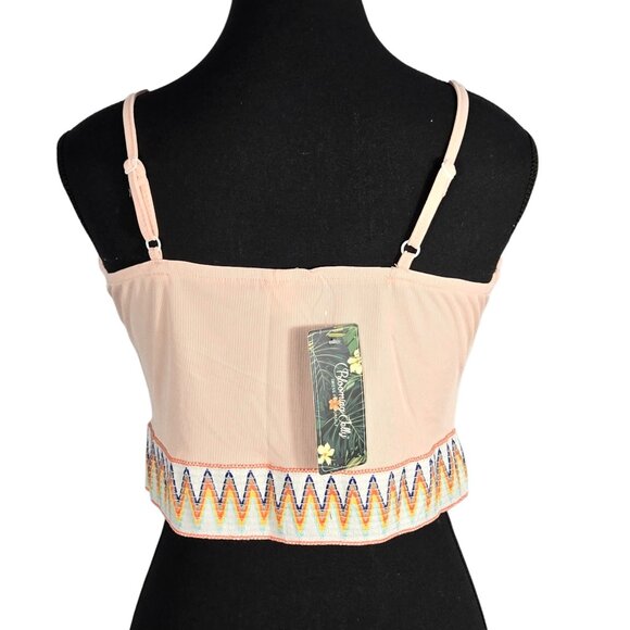 3/$25 NWT | Blooming Jelly Ribbed Crop Top Chevron Embroidered Hem | XLarge - Picture 2 of 5